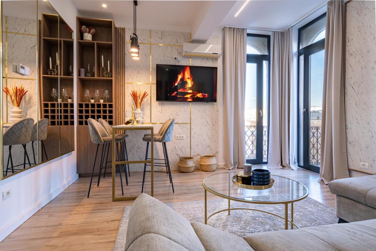 Golden View - Breathtaking Location In Bucharest Apartment Luaran gambar