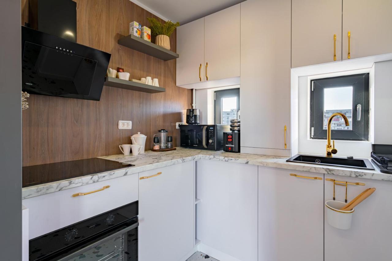 Golden View - Breathtaking Location In Bucharest Apartment Luaran gambar